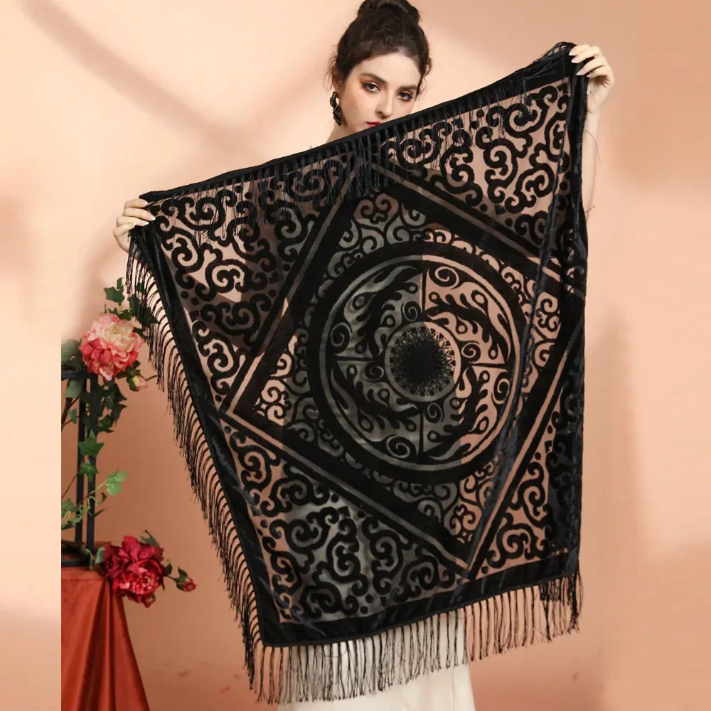 AW25 Velvet Jacquard Shawl wit - огляд і ціна Shawl Wrap Winter